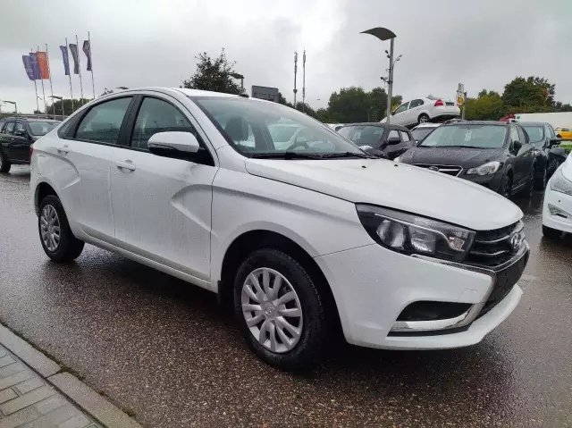 LADA Vesta 2020