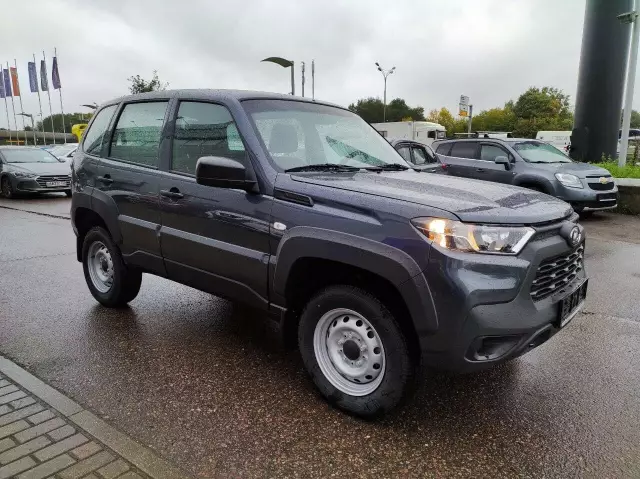 LADA Niva 2021