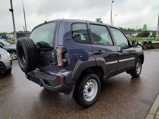 LADA Niva 2021
