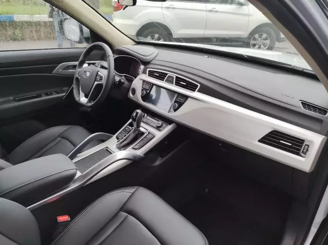 Geely Atlas 2019