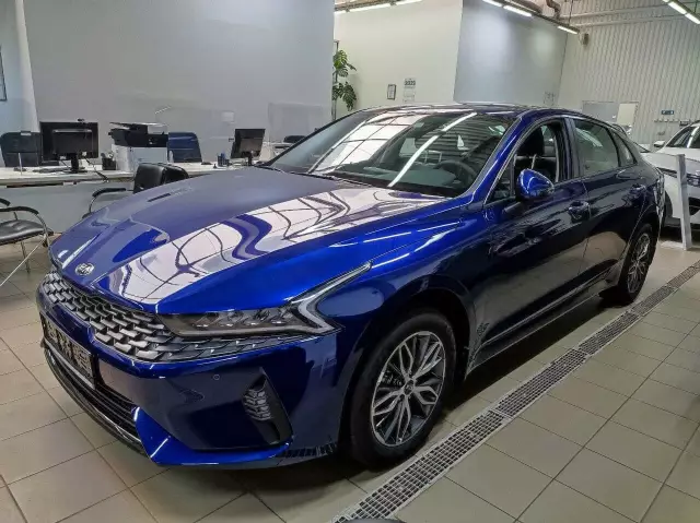 Kia K5 2021