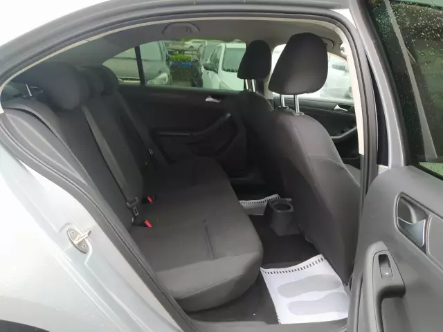 Volkswagen Jetta 2015