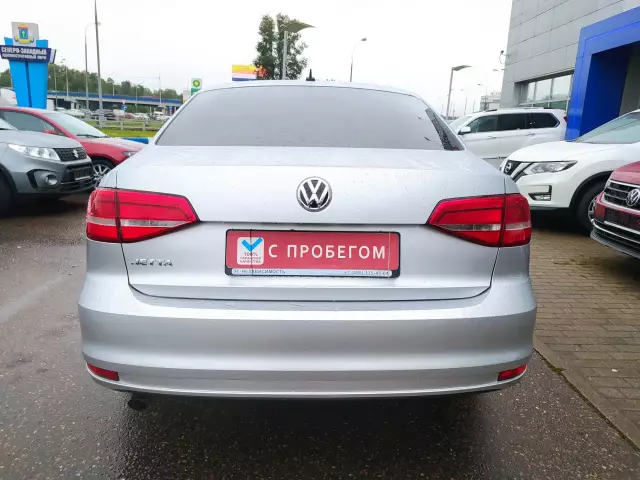 Volkswagen Jetta 2015