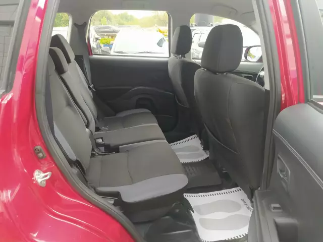 Mitsubishi Outlander 2010
