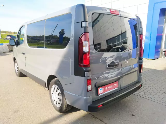 Opel Vivaro 2016