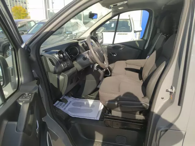 Opel Vivaro 2016