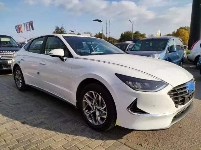 Hyundai Sonata 2021