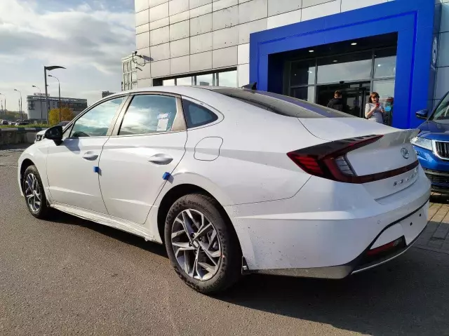 Hyundai Sonata 2021