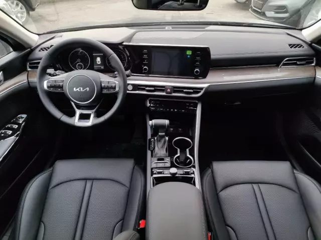Kia K5 2021