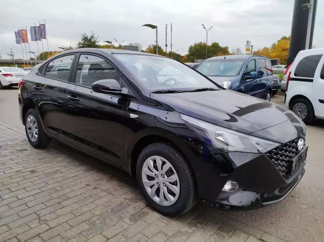 Hyundai Solaris 2021