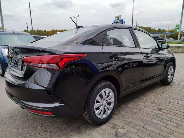 Hyundai Solaris 2021
