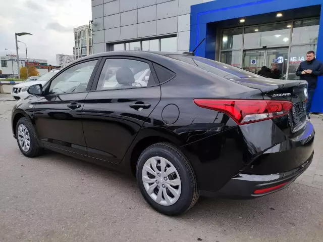 Hyundai Solaris 2021
