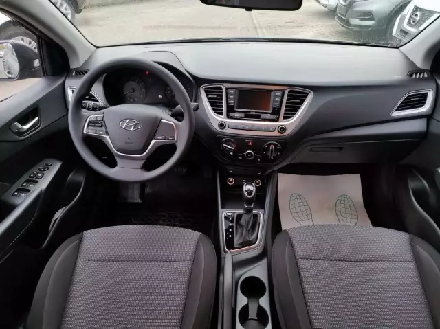 Hyundai Solaris 2021