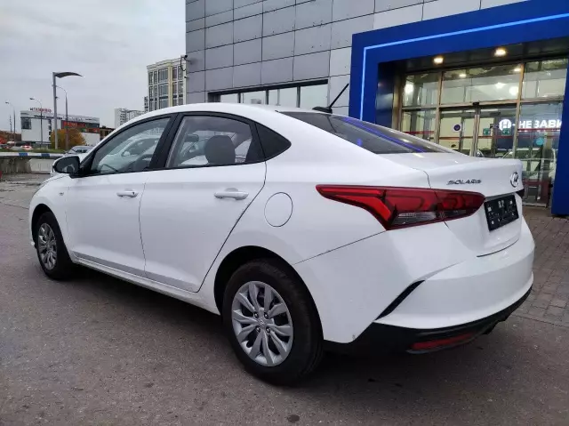 Hyundai Solaris 2021