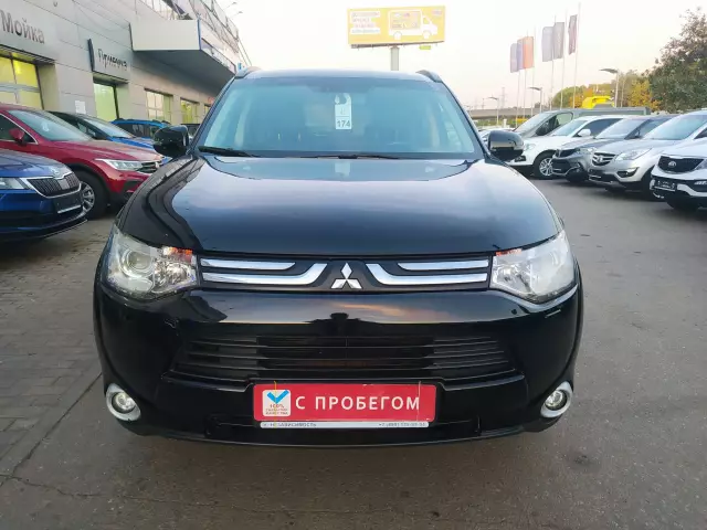 Mitsubishi Outlander 2013