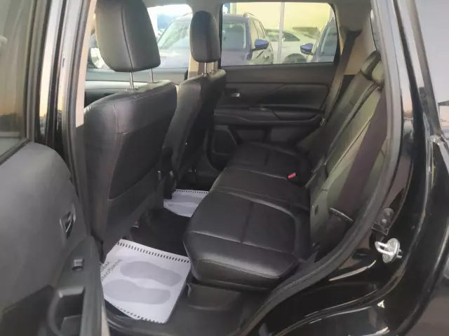 Mitsubishi Outlander 2013
