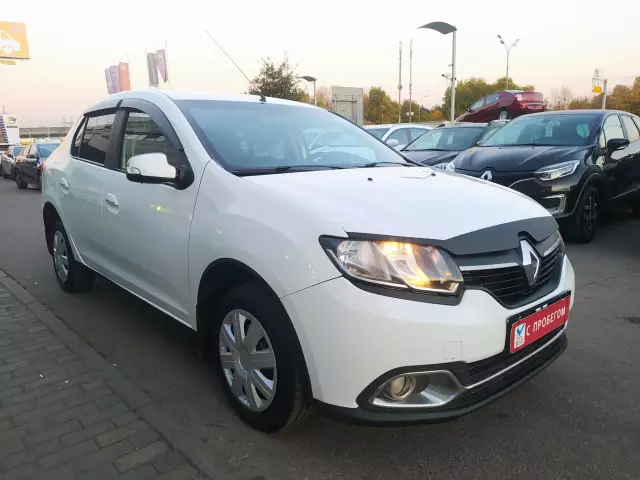 Renault Logan 2016