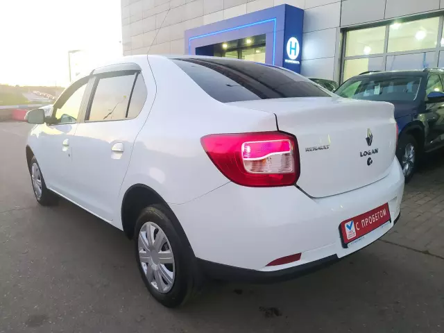 Renault Logan 2016