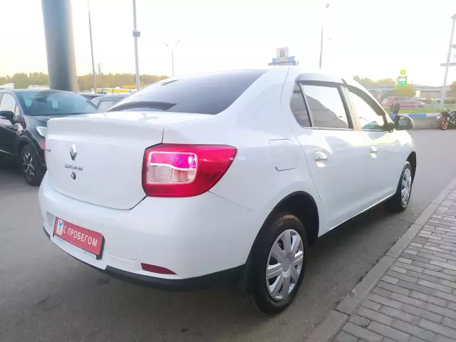 Renault Logan 2016