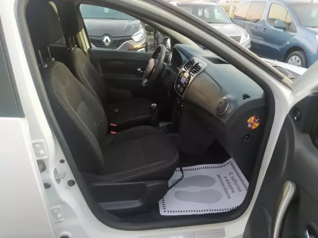 Renault Logan 2016