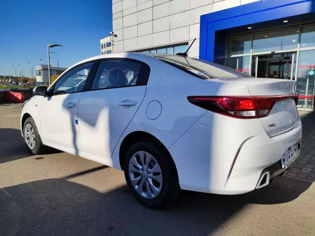 Kia Rio 2021