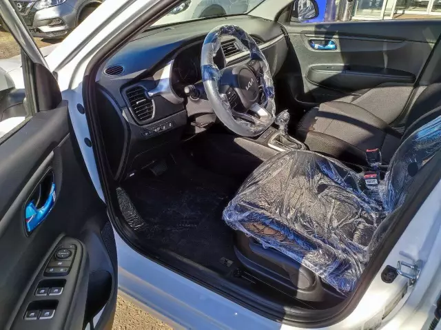 Kia Rio 2021