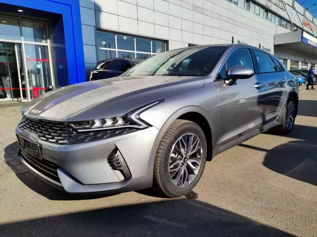Kia K5 2021