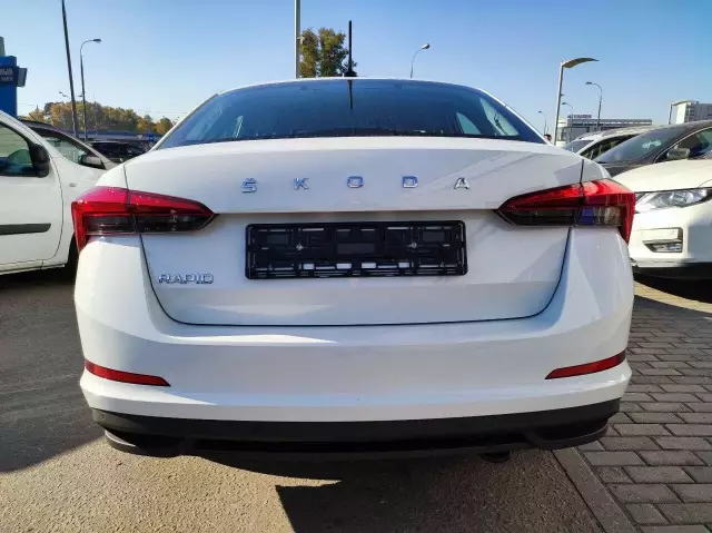 Skoda Rapid 2021