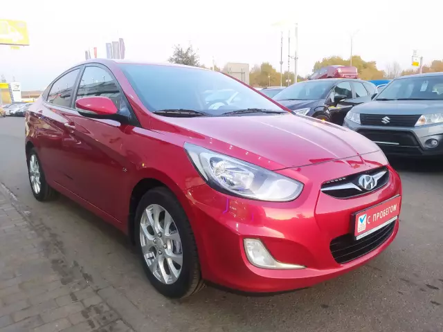 Hyundai Solaris 2012
