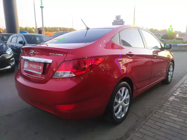 Hyundai Solaris 2012