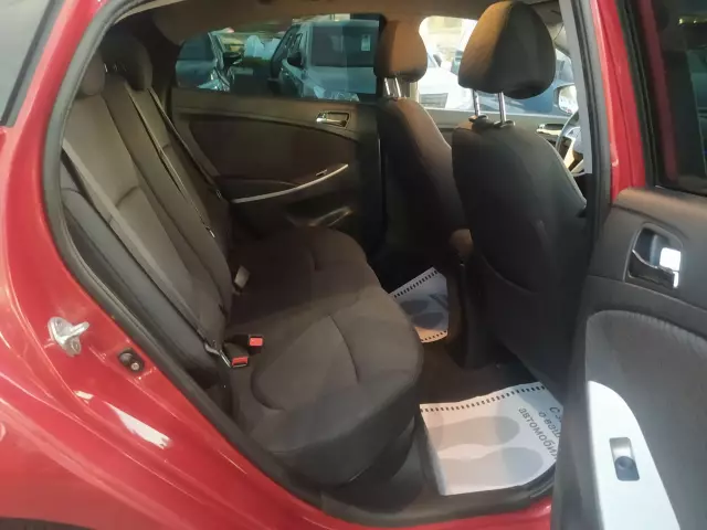 Hyundai Solaris 2012