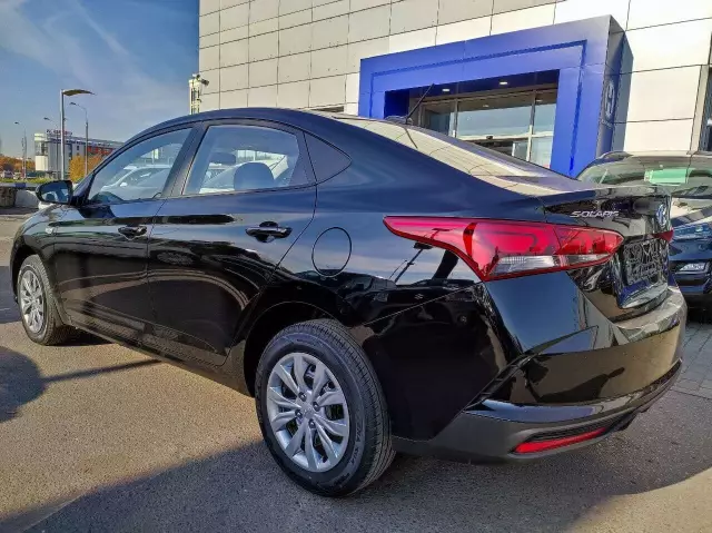 Hyundai Solaris 2021