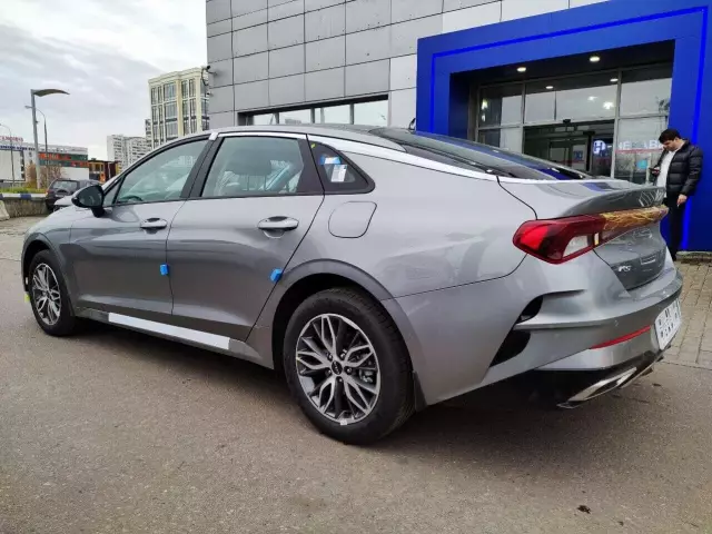 Kia K5 2020