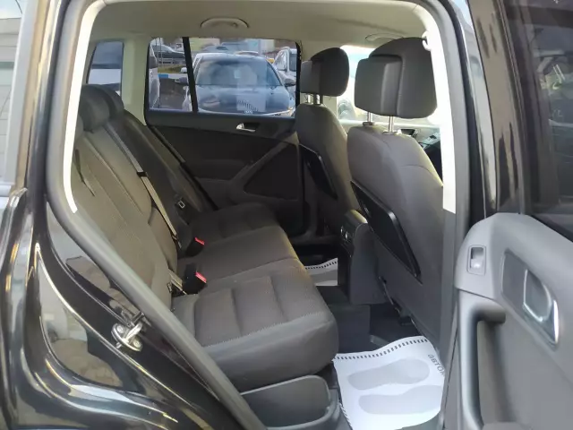 Volkswagen Tiguan 2011