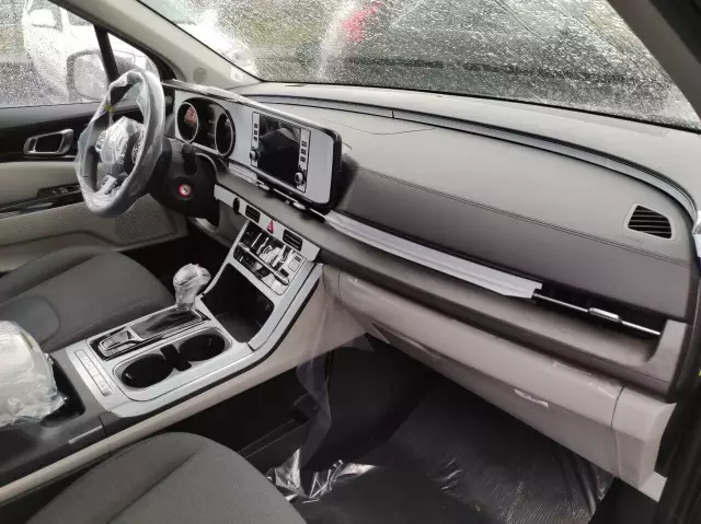 Kia Carnival 2021