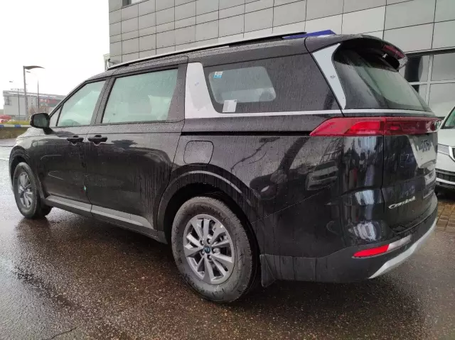 Kia Carnival 2021