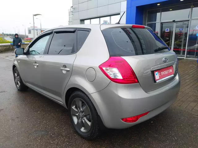 Kia Ceed 2010
