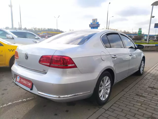 Volkswagen Passat 2013