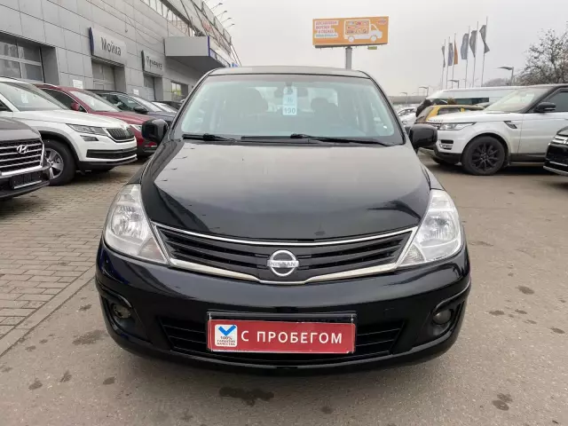Nissan Tiida 2011