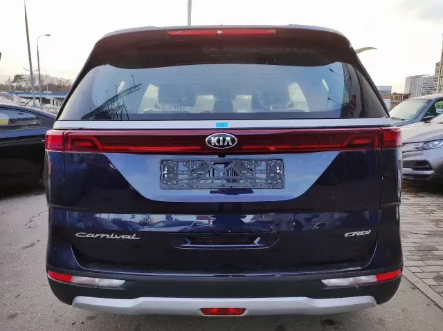 Kia Carnival 2021