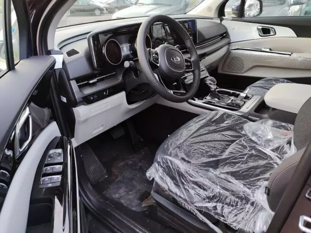 Kia Carnival 2021