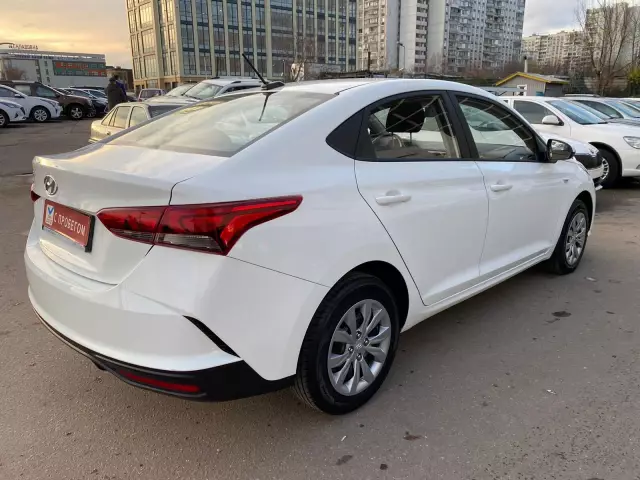 Hyundai Solaris 2020