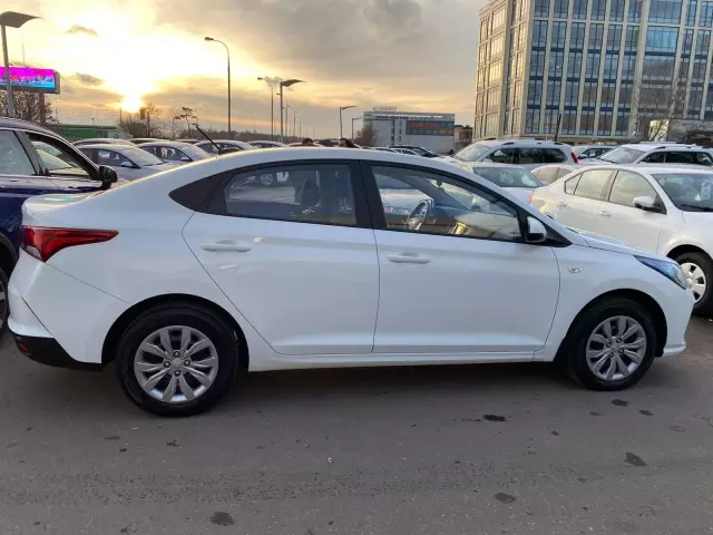 Hyundai Solaris 2020