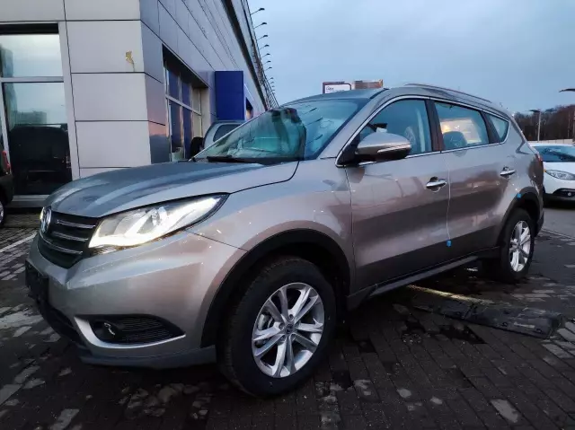Dongfeng 580 2021