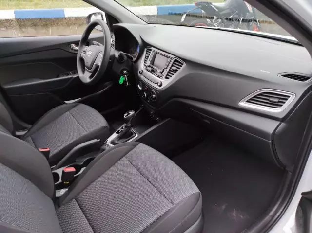 Hyundai Solaris 2020