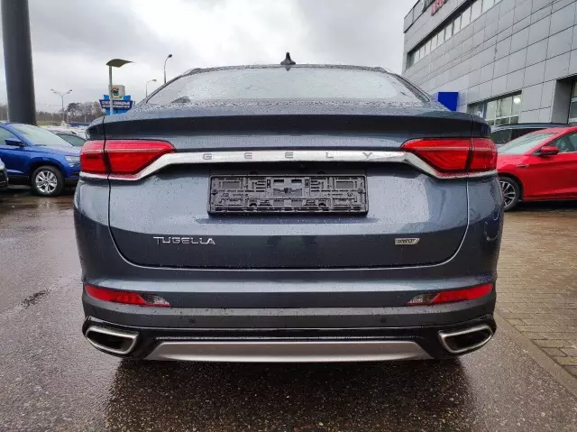 Geely Tugella 2020
