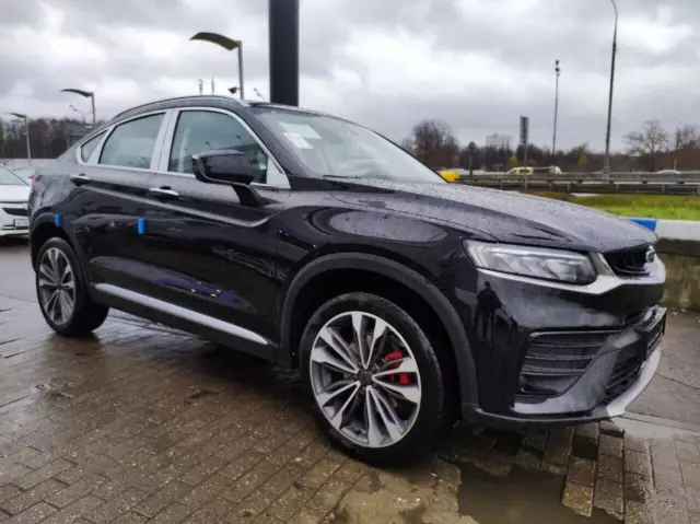 Geely Tugella 2020