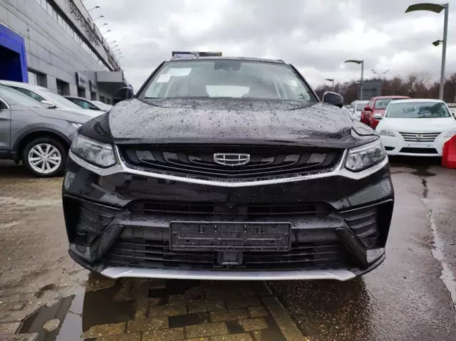 Geely Tugella 2020
