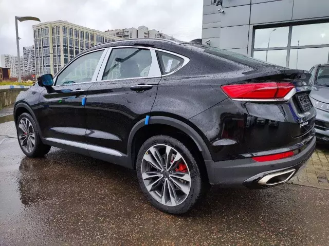 Geely Tugella 2020