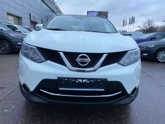 Nissan Qashqai 2015